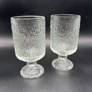 2 VINTAGE INDIANA GLASS CRYSTAL ICE CLEAR TREE BARK FOOTED TUMBLER GOBLET 6" MCM